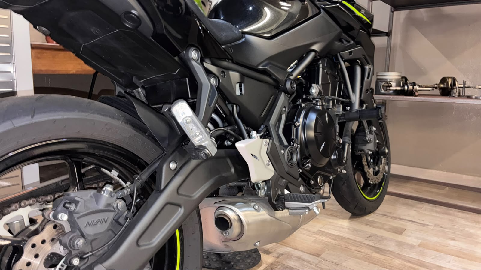 Kawasaki Z650 - Imagen 8