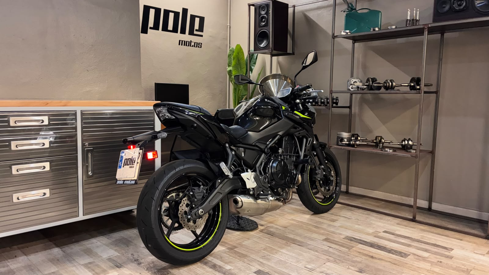 Kawasaki Z650 - Imagen 6