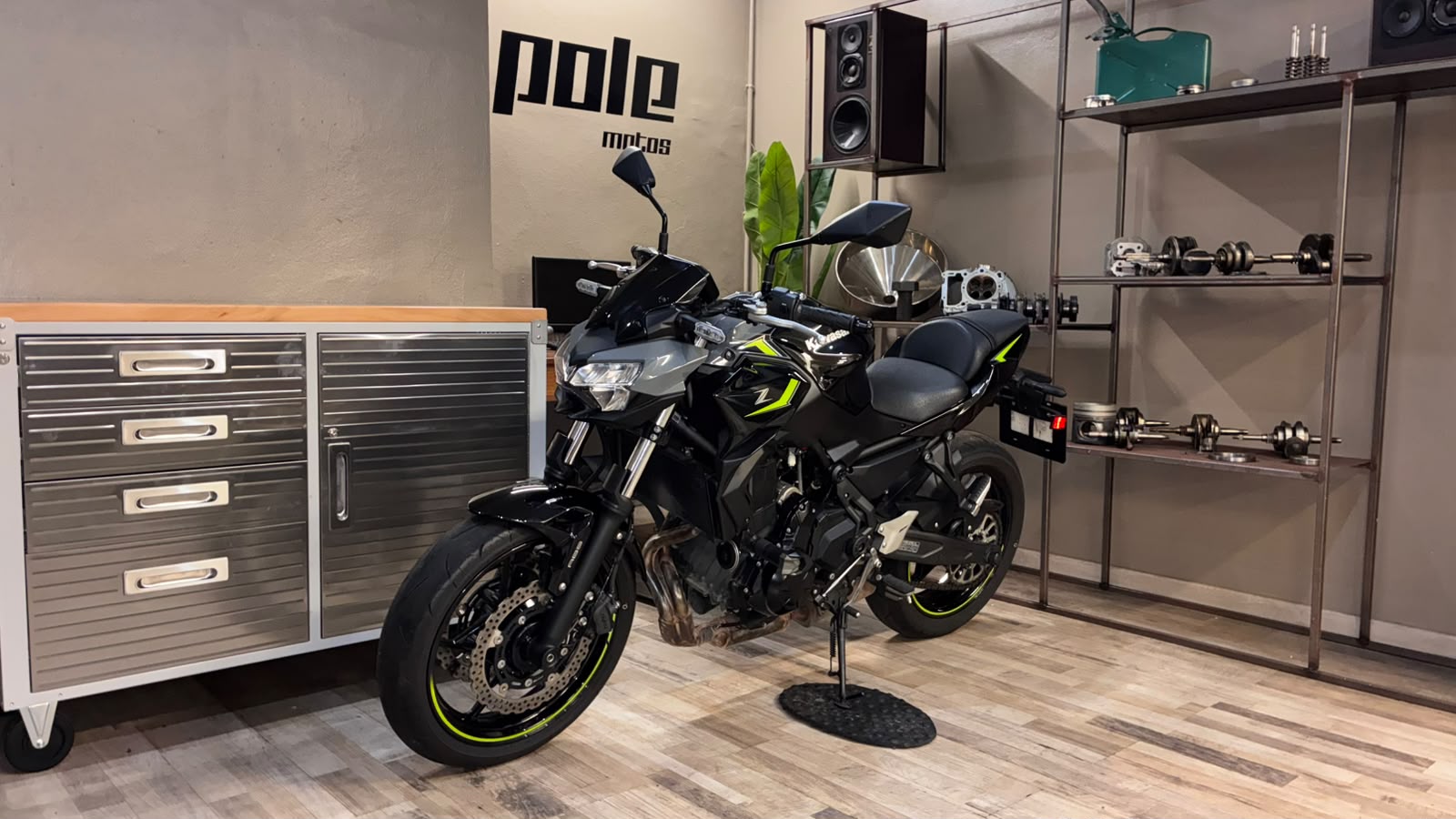 Kawasaki Z650 - Imagen 2