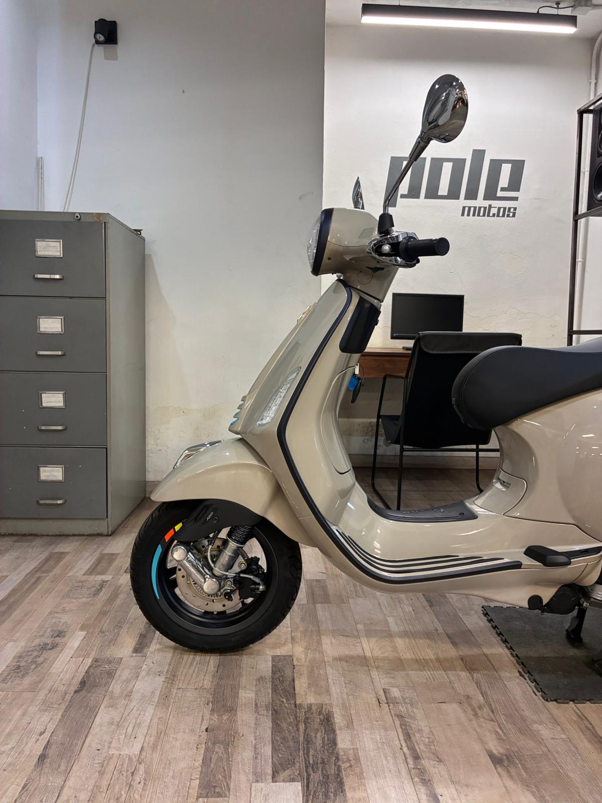 Vespa Primavera 125 S - Imagen 3
