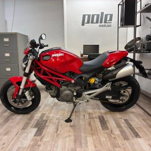 Ducati Monster 696 A2