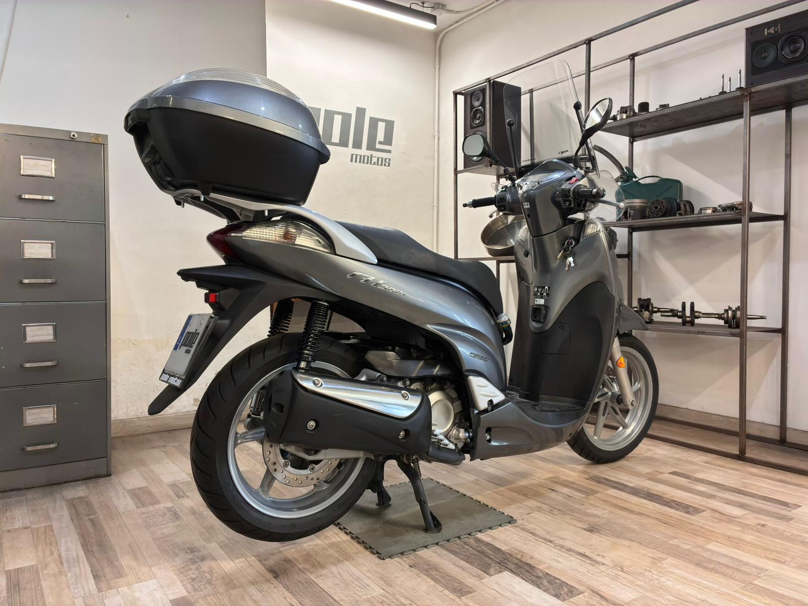 Honda SH 300i - Imagen 5