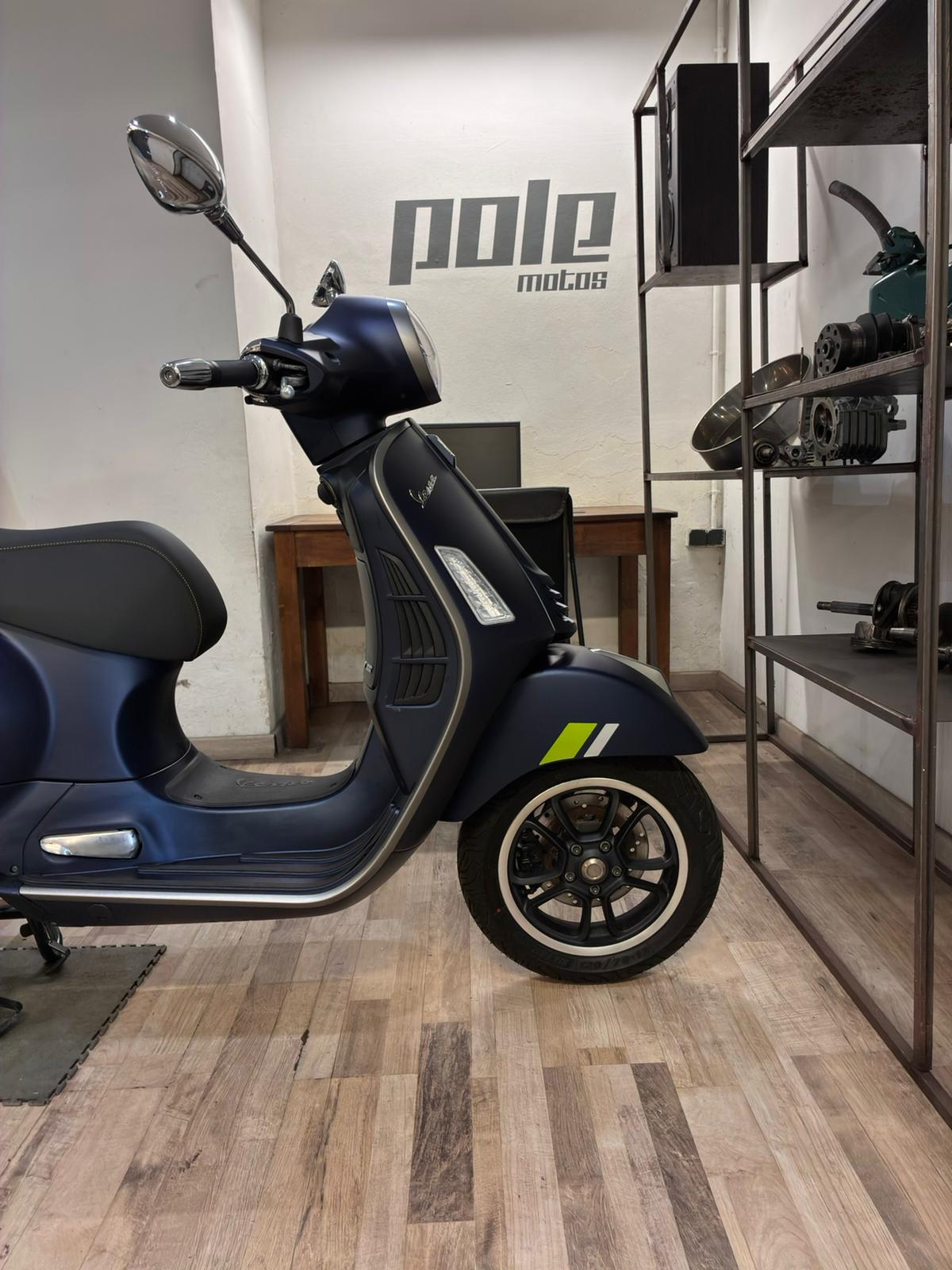 Vespa GTS 300 - Imagen 4
