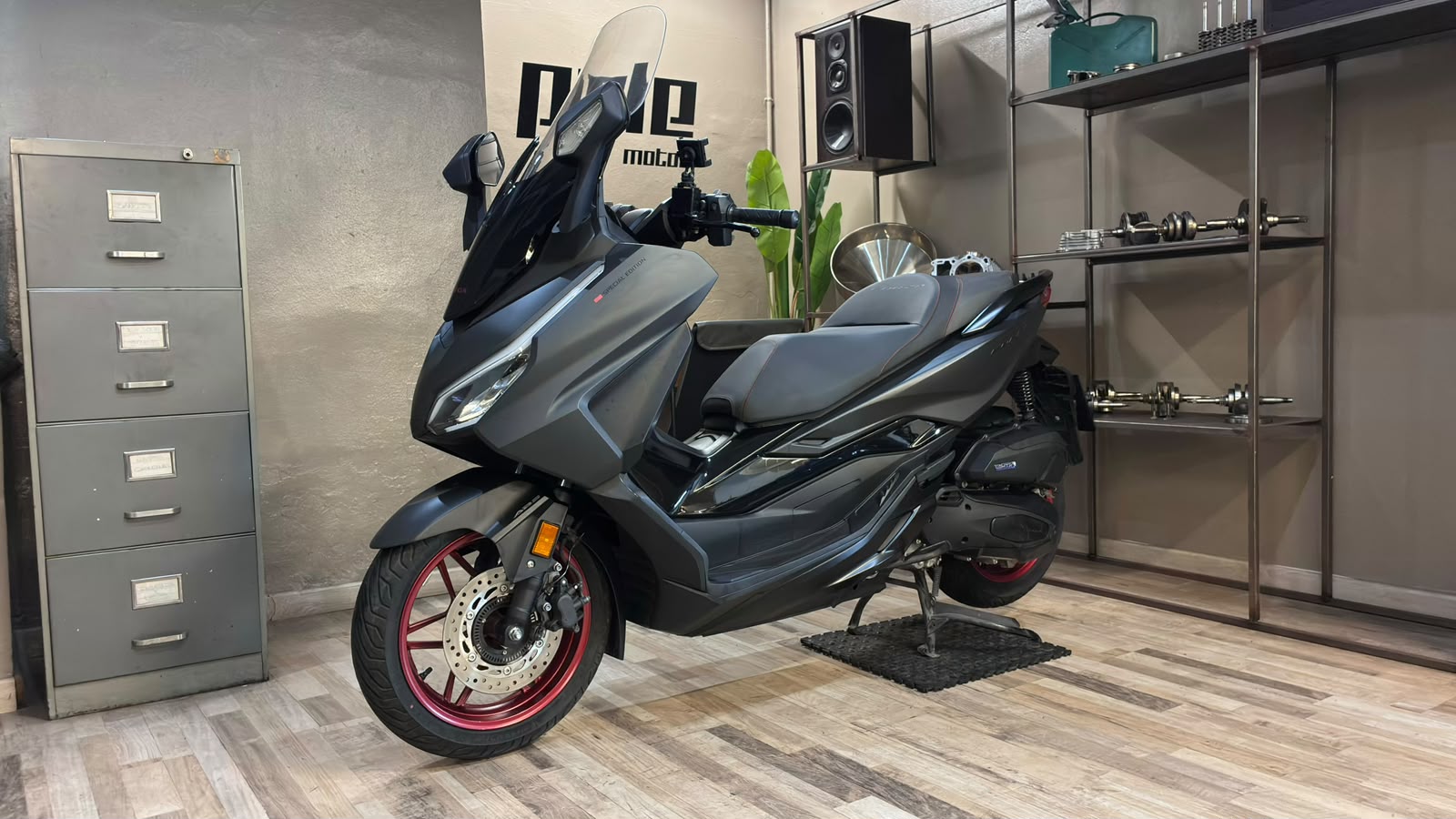 Honda Forza 125 - Imagen 2