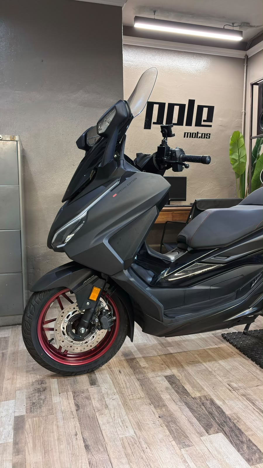 Honda Forza 125 - Imagen 3
