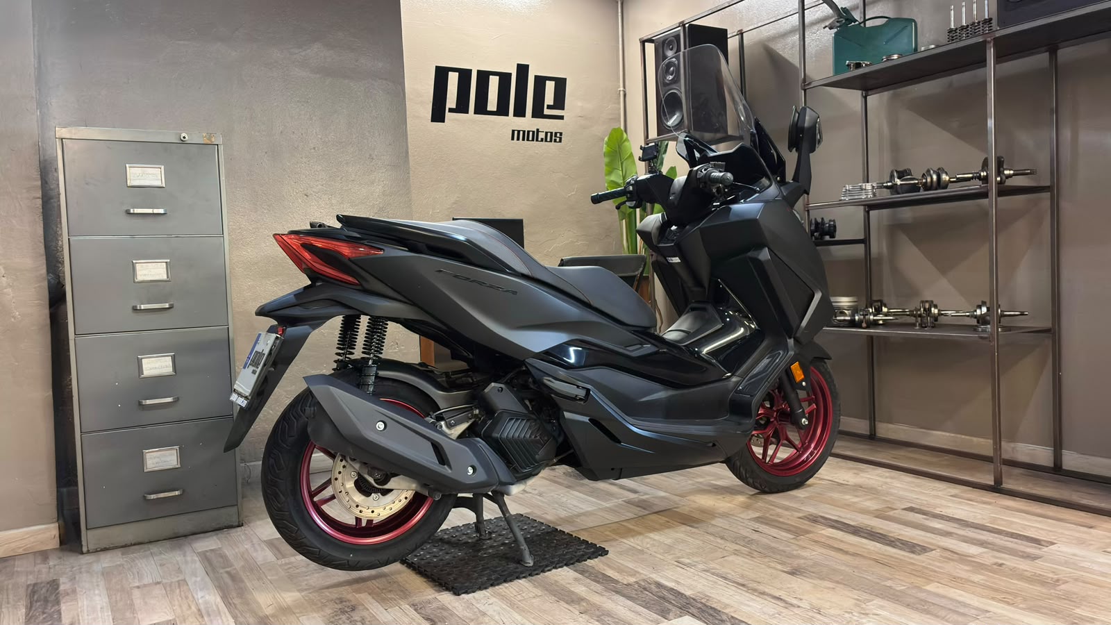 Honda Forza 125 - Imagen 5