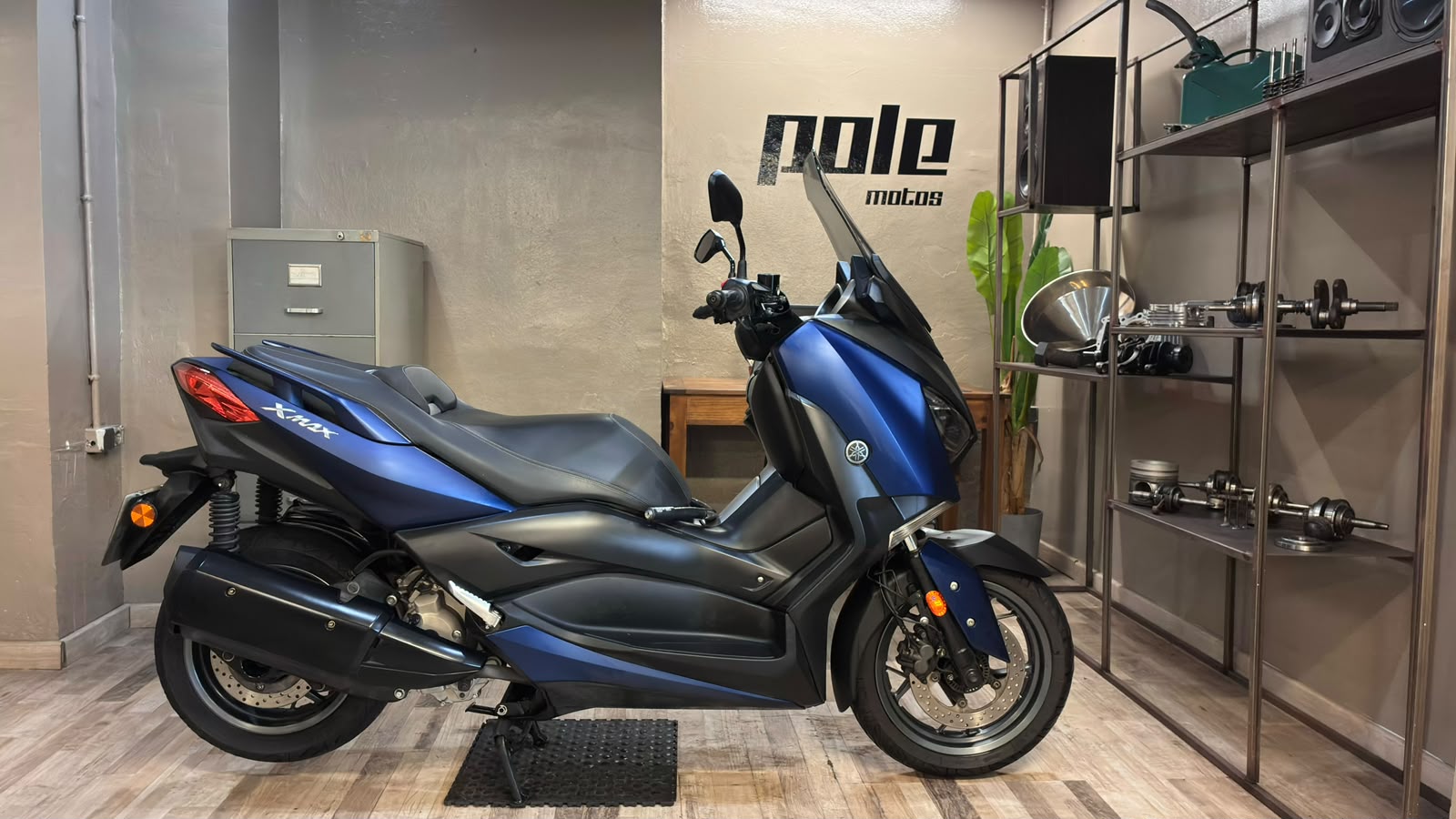 Yamaha X-Max 300 - Imagen 6