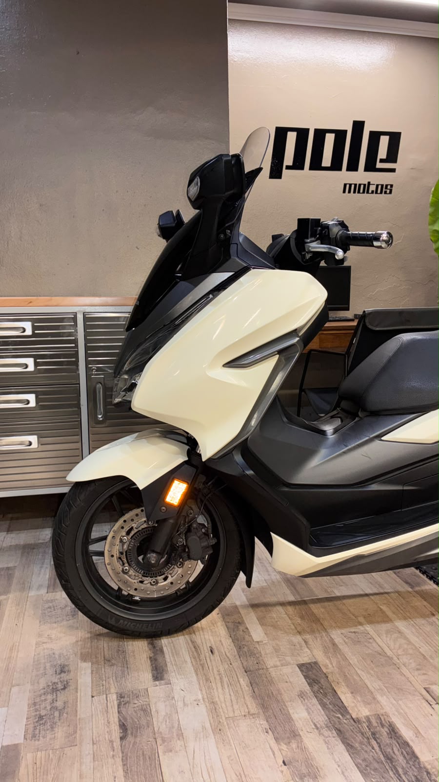 Honda Forza 300 - Imagen 3