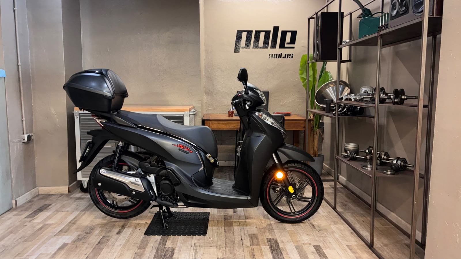 Honda Sh 300 - Imagen 6