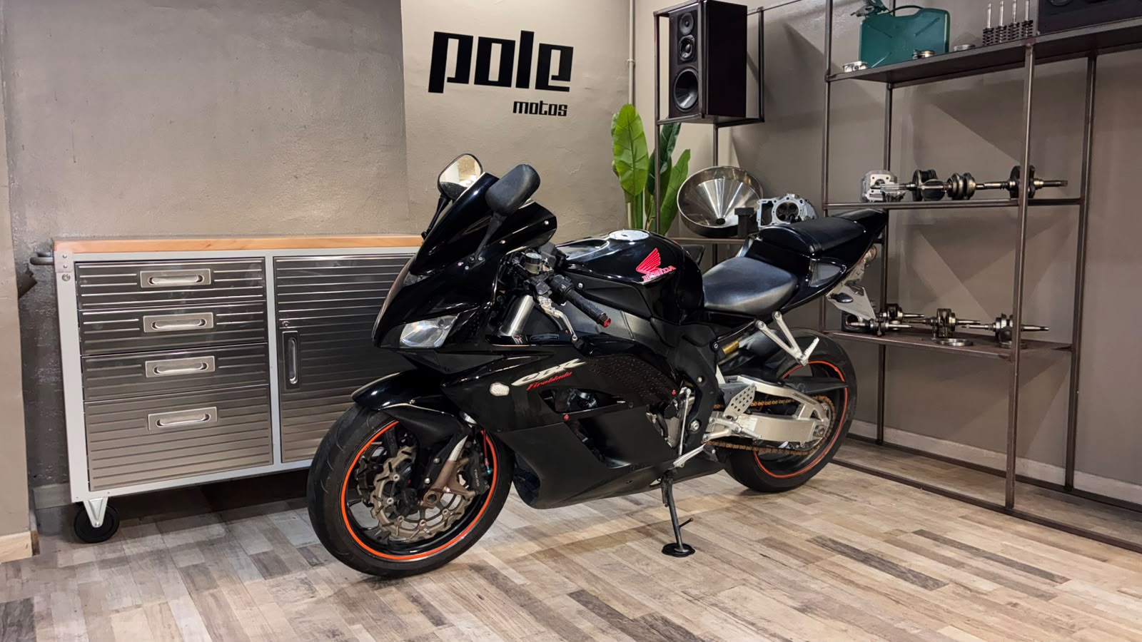 Honda CBR 1000 RR Fireblade - Imagen 2