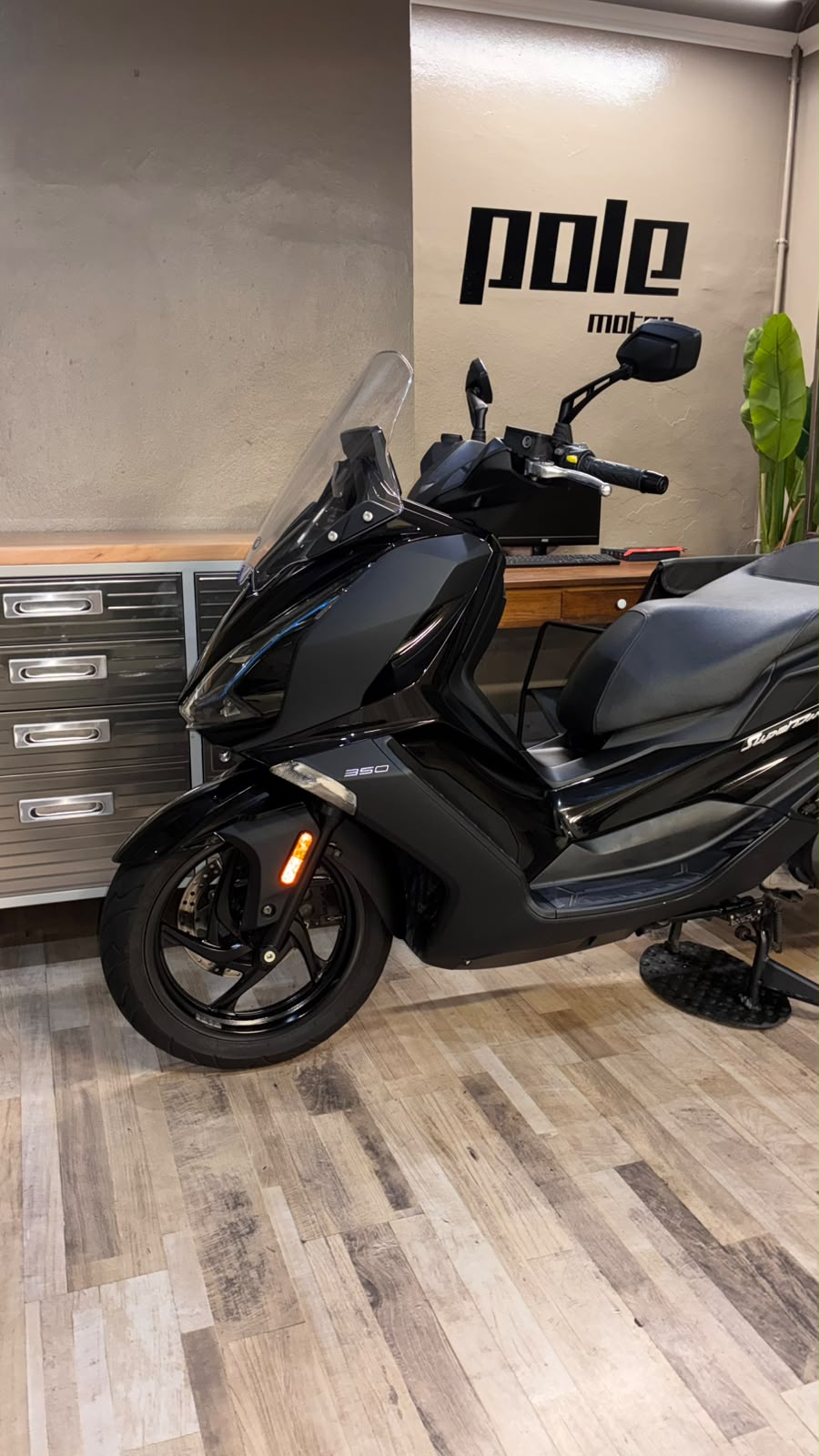 Kymco Superdink GT 350 - Imagen 3