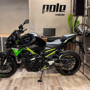 Kawasaki Z900 Full