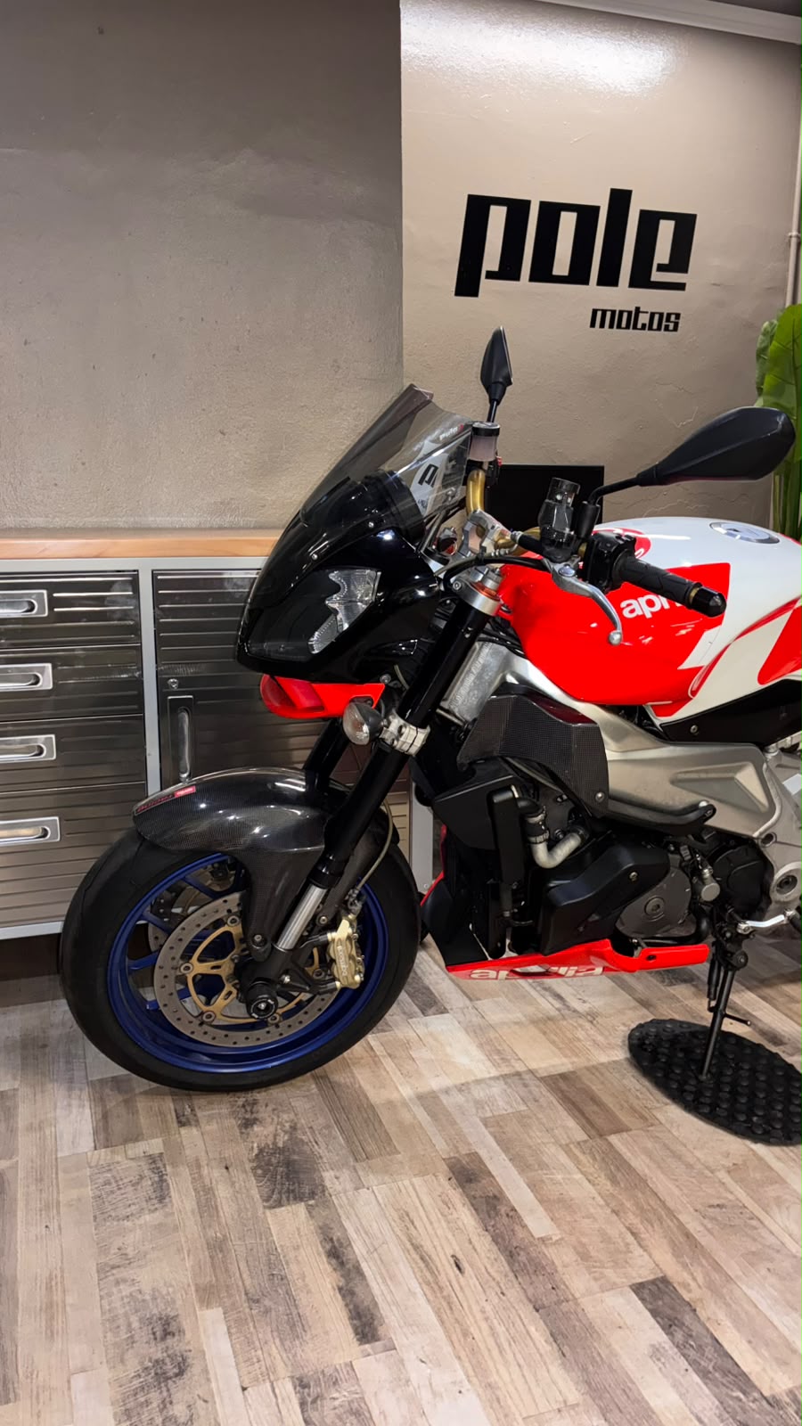Aprilia Tuono 1000 - Imagen 3