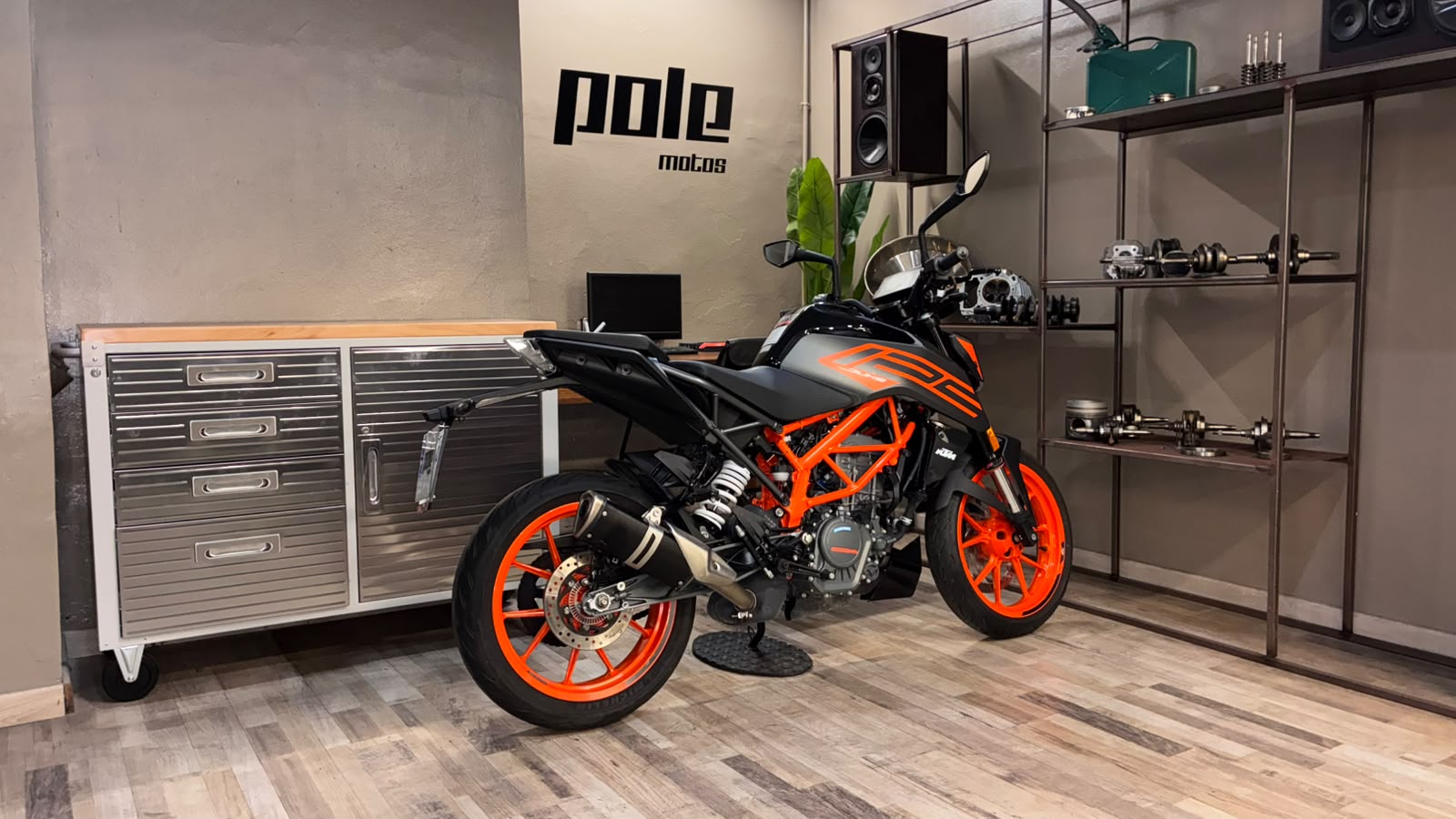 Ktm Duke 125 - Imagen 5