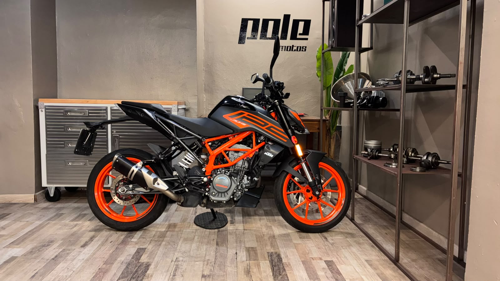 Ktm Duke 125 - Imagen 6