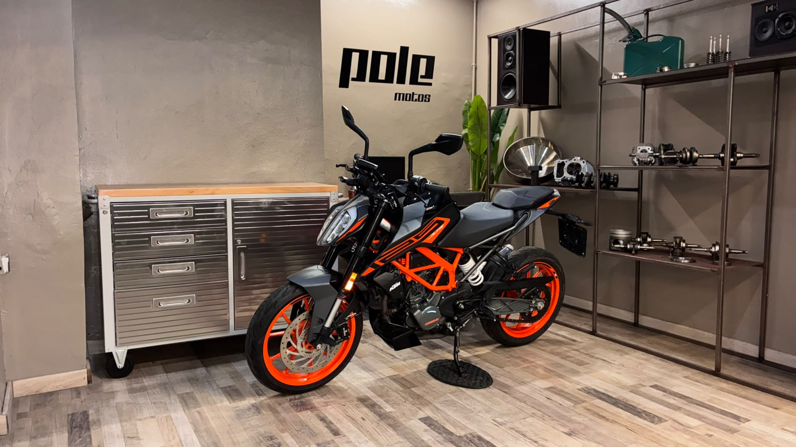 Ktm Duke 125 - Imagen 2