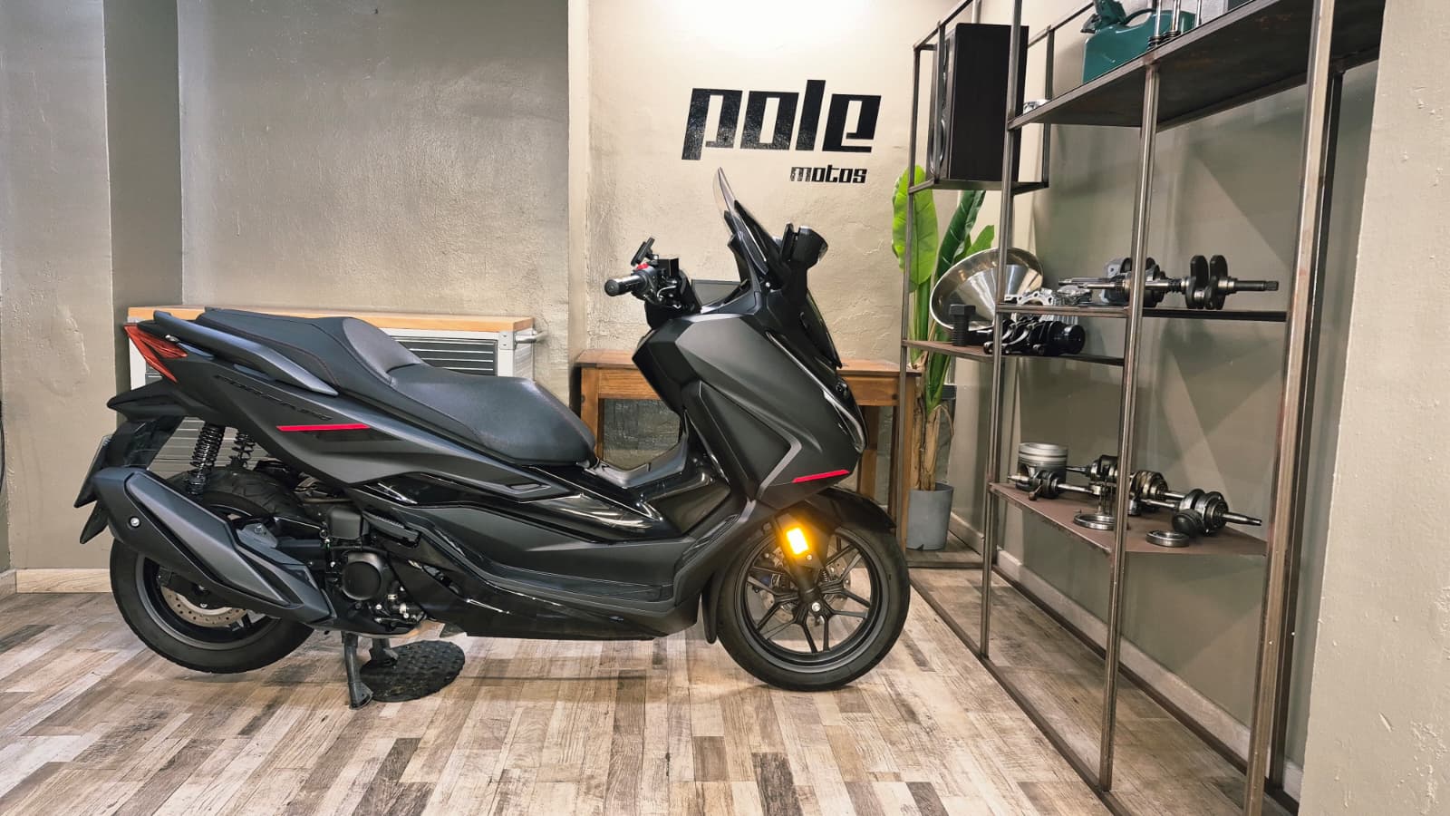 Honda Forza 350 - Imagen 5