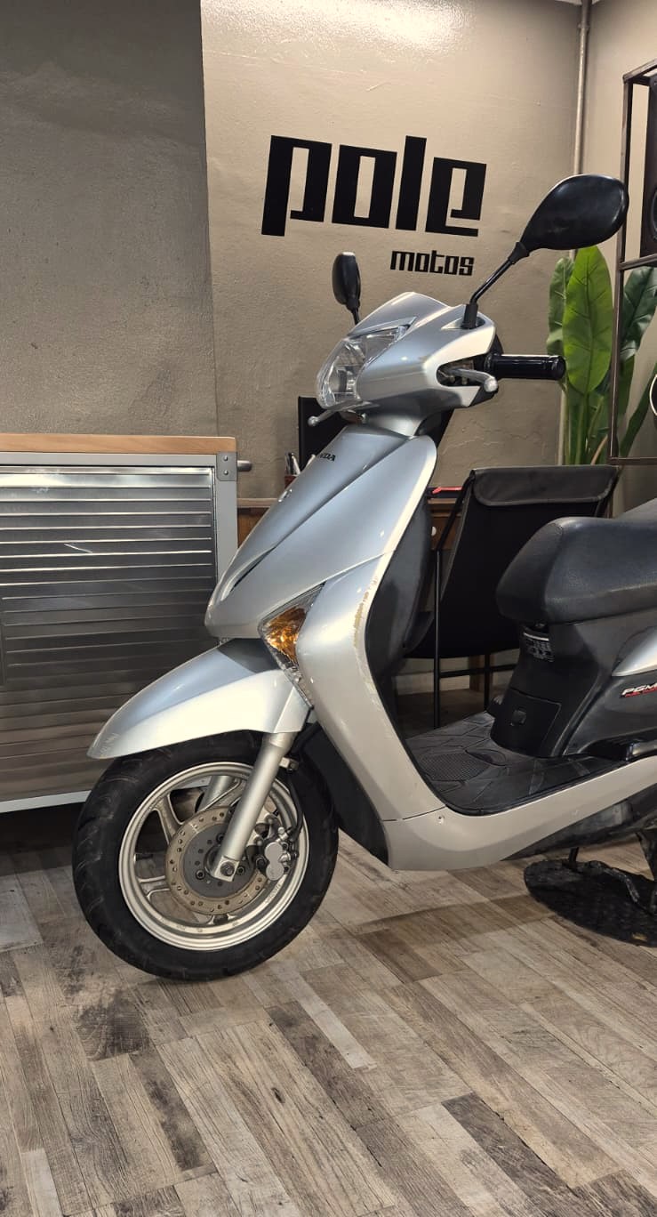 Honda Lead 110 - Imagen 3