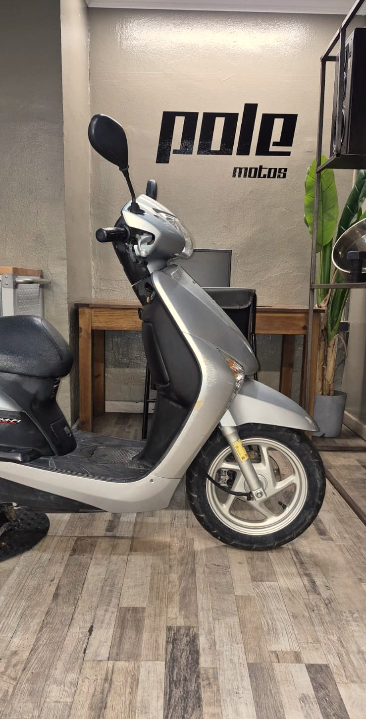 Honda Lead 110 - Imagen 4