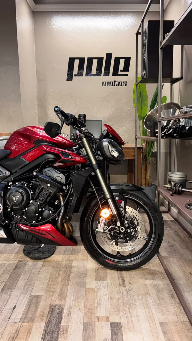 Triumph Street Triple 765 RS - Imagen 4
